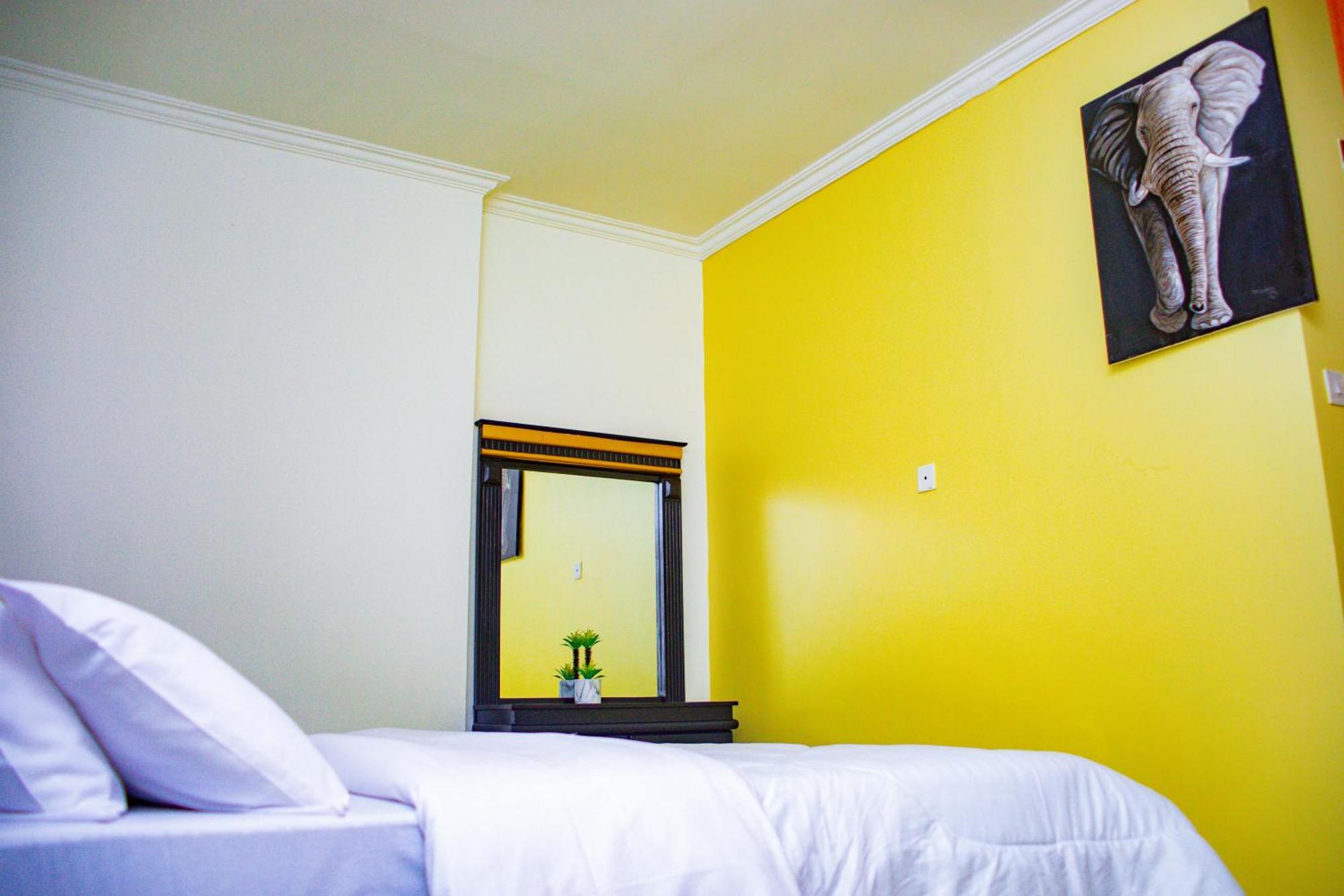 Divine Royal Residences Arusha Exterior photo